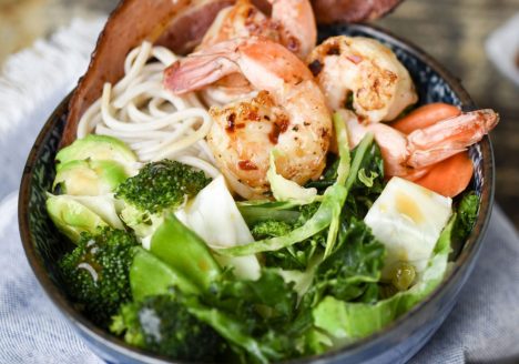 Ginger Garlic Kit With Shrimp, Bacon And Soba Noodles