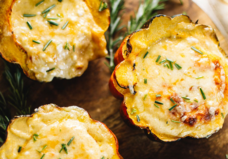 Cheesy Baked Cauliflower Acorn Squash Cups